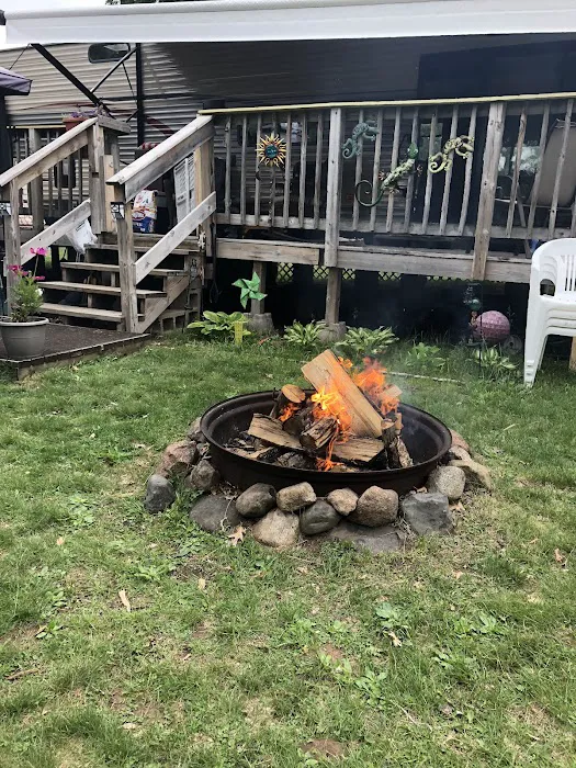 DuFour's Campground Picture 8