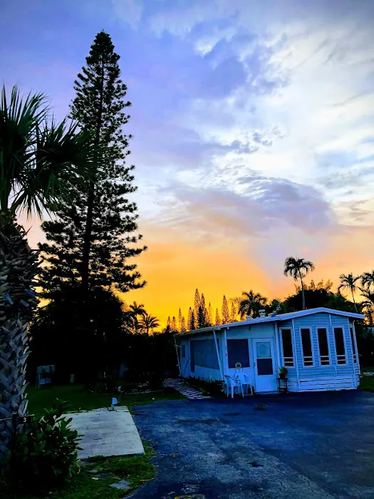 Highland Pines RV Resort Picture 1