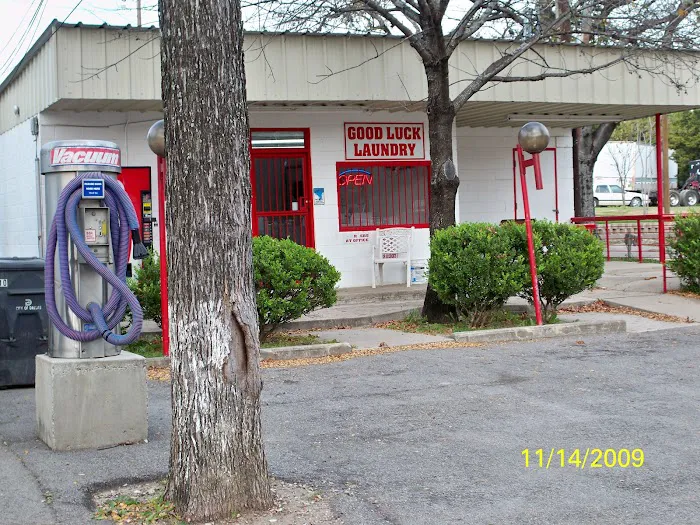 Good Luck RV Park Picture 2