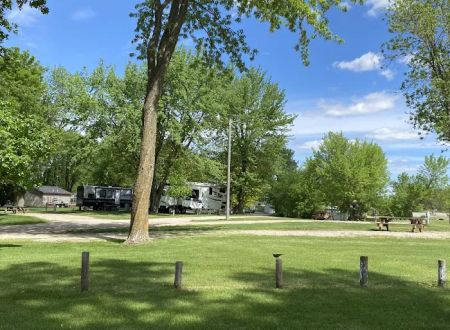 Sam Robinson Memorial Park & Campground