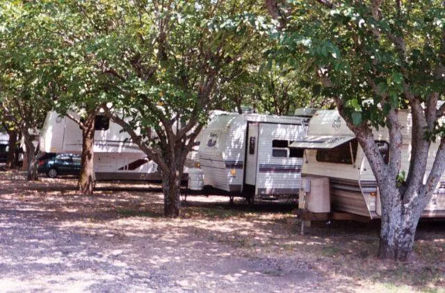 Dallas Hi Ho RV Park Picture 1