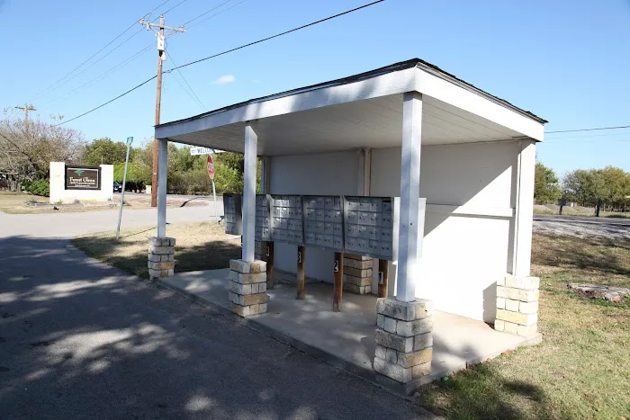 Forest Glenn Mobile Home Community Picture 6