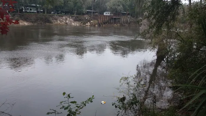 Riverfront RV and Campground Picture 10