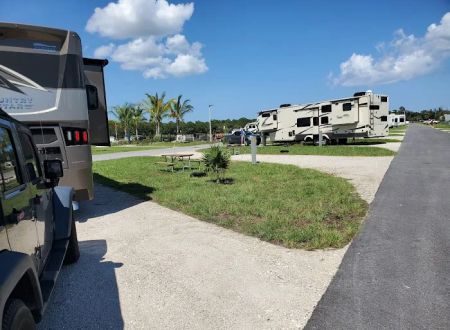 Fort Pierce West KOA Holiday