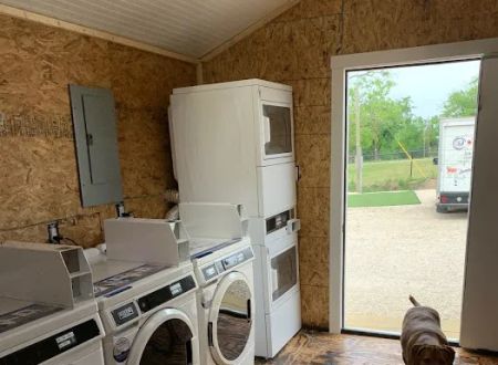 Flying Pig RV Park