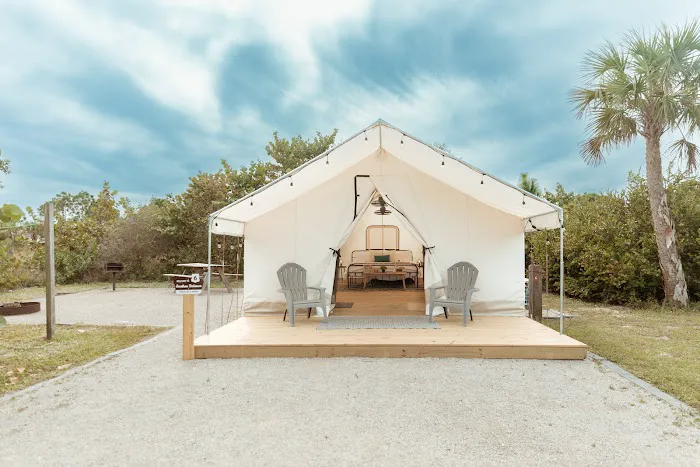 Timberline Glamping Jupiter Picture 3