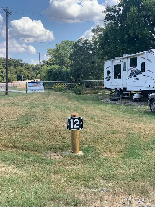 Decatur RV Picture 2