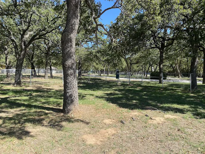 Shady Oaks RV Park Picture 9