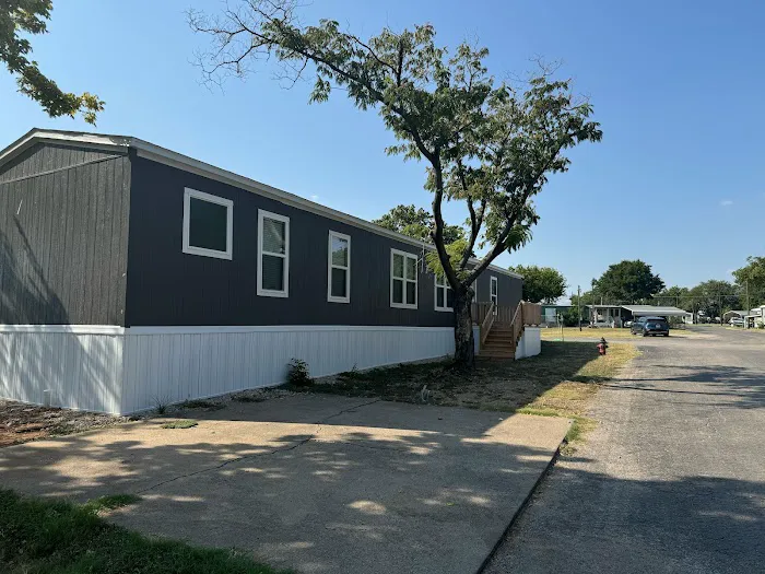 Ponderosa Mobile Home Park Picture 3