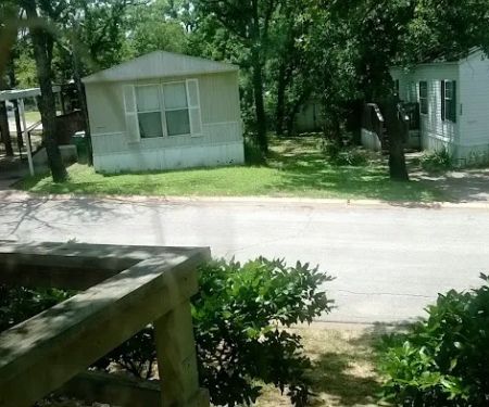 Leisure Living Mobile Home Park