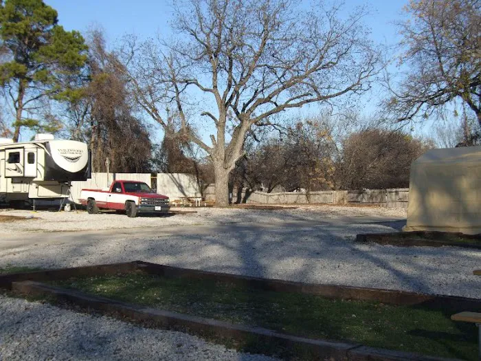 Shady Grove RV Park Picture 5