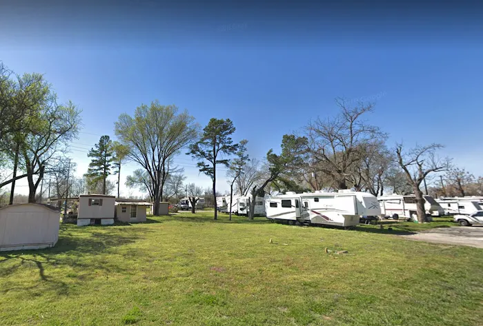 Shady Grove RV Park Picture 10
