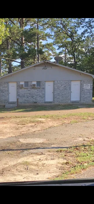 Cross RV Park Picture 9