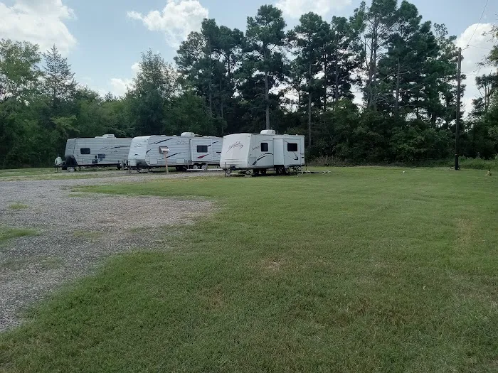 Bullard RV Park Picture 4