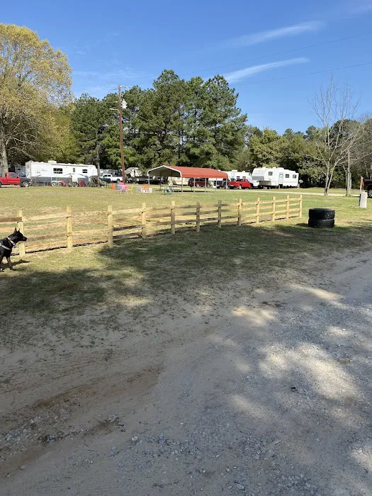 Lazy Acres R.V. Park Picture 9