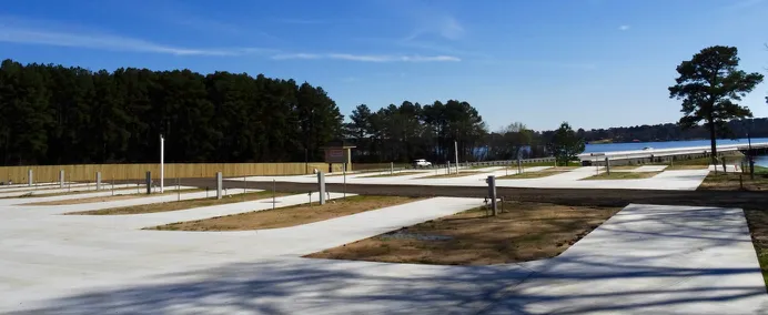 Lake Palestine RV Resort Picture 8