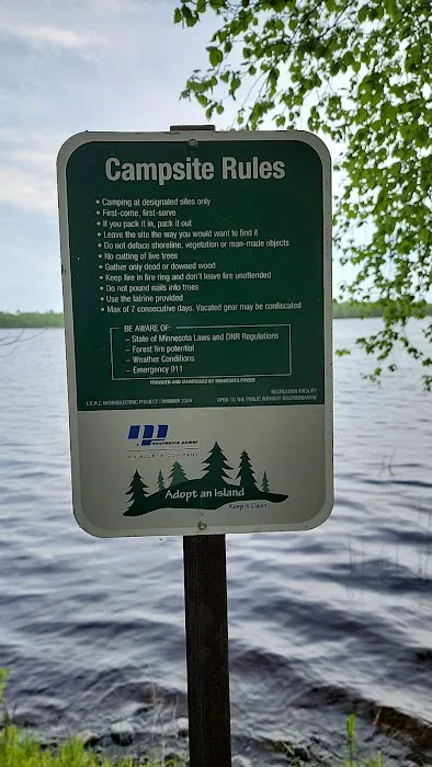Island lake campsite Picture 1