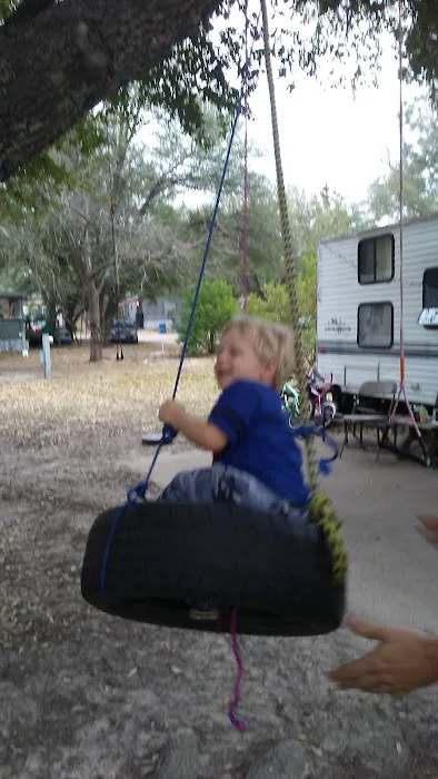 Regency Mobile Home & RV Park Picture 9