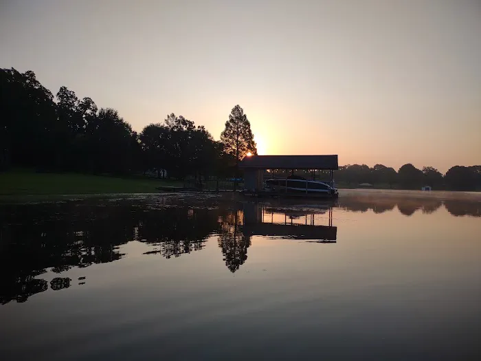 Lake Athens Marina and RV Park Picture 9