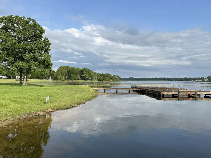 Lake Athens Marina and RV Park Picture 6