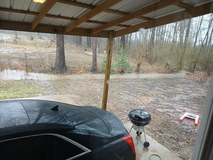 Academy Mobile Home Park Picture 2