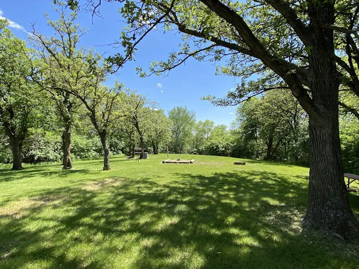 Tent only campground Picture 5
