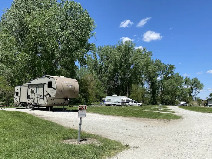 Nishna Bend Rec Area Campground Picture 9