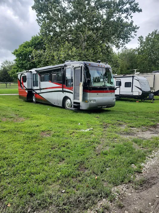 Pottawattamie County Fair Campground, Avoca Picture 7