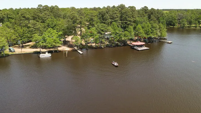 Lake Erling RV Park Picture 1