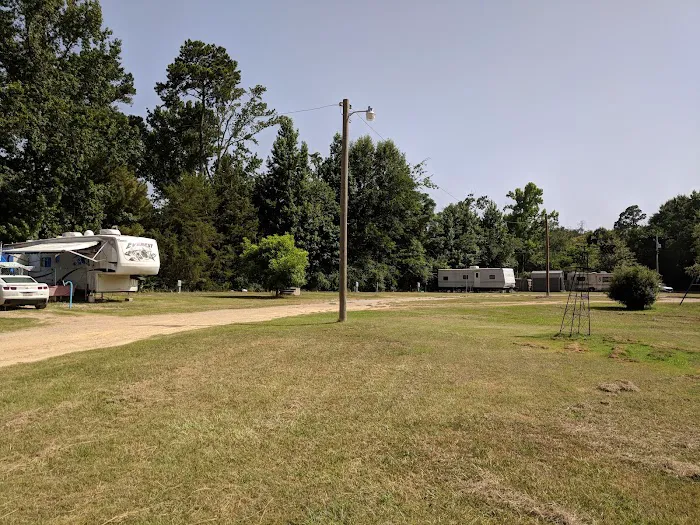 Bobcat Hollar RV Park Picture 1