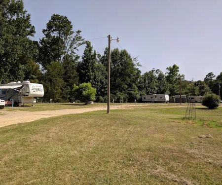 Bobcat Hollar RV Park