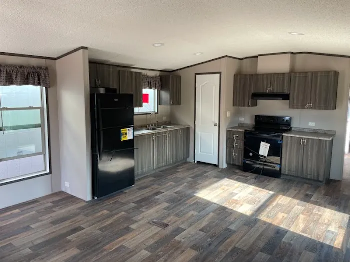 Southwest Village Manufactured Home Community Picture 6