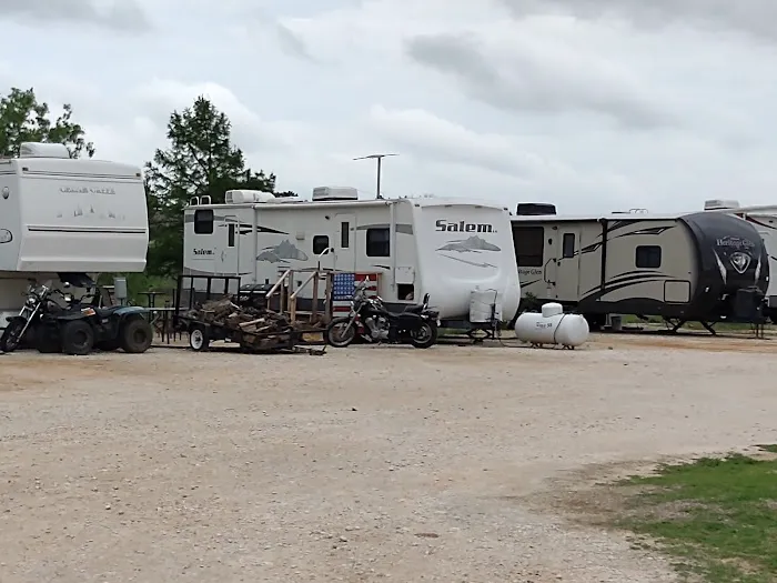 Shorthorn RV Park Picture 2