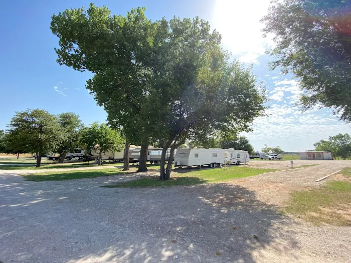 Longhorn Rv Park Picture 3