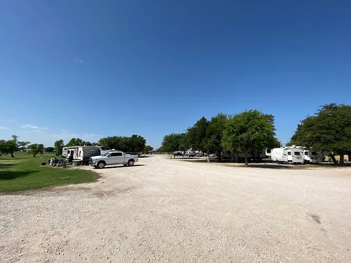 Longhorn Rv Park Picture 4