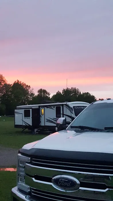 Sundown Campground Picture 4