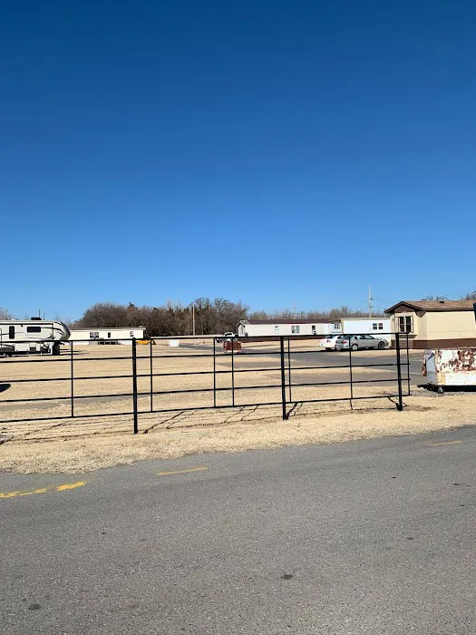 Major Mobile Home Ranch Picture 2