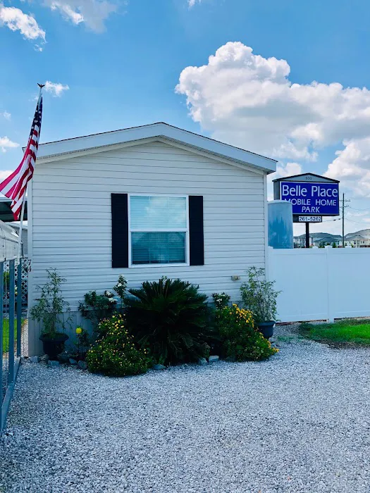 Belle Place Mobile Home Park Picture 1