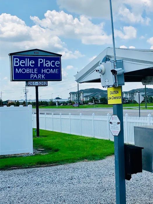 Belle Place Mobile Home Park Picture 3
