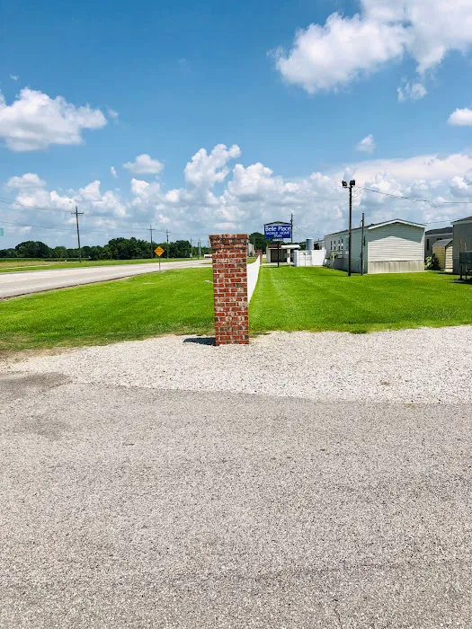 Belle Place Mobile Home Park Picture 8