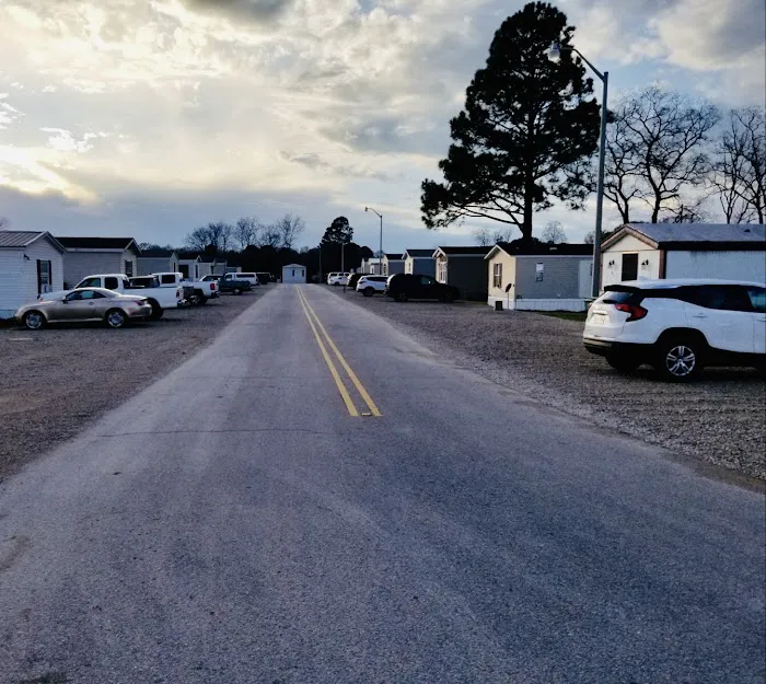 Anita Park Mobile Home Community Picture 9