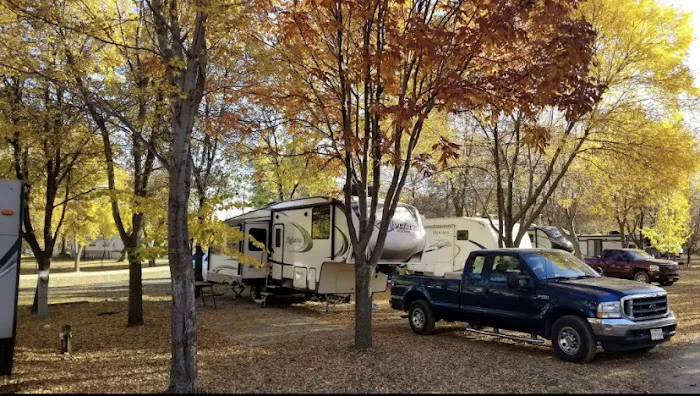 Schreier's On Shetek Campground Picture 5