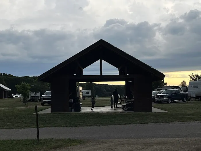 Sunrise Campground Picture 1