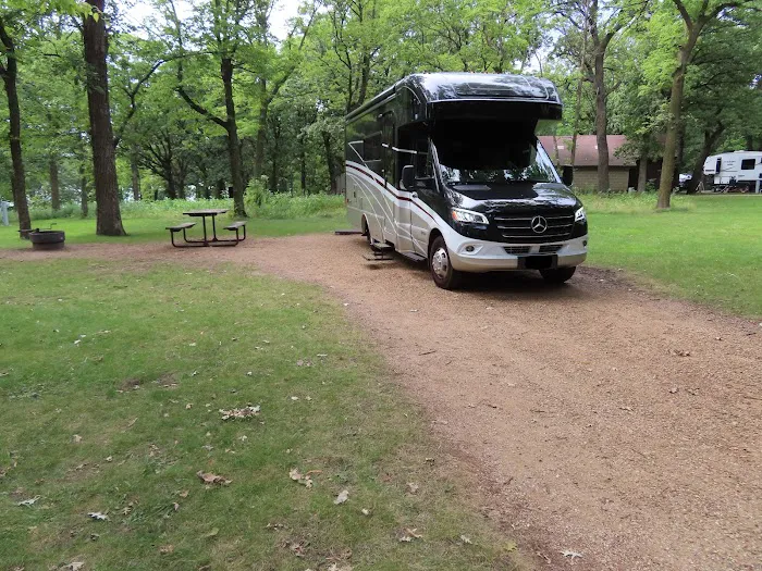 Oak Woods Campground Picture 3