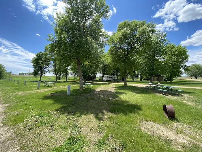 Town & Country Campground Picture 8