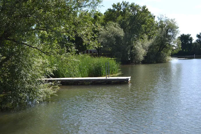 Seven Mile Lake Park Picture 9