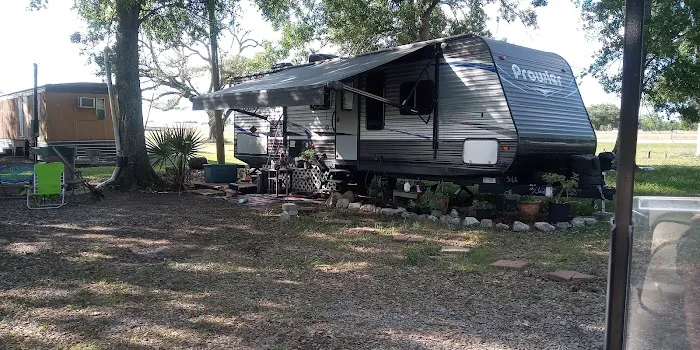 back to back rv park Picture 2