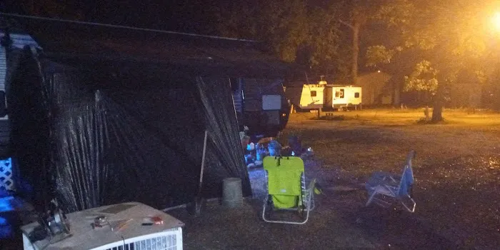 back to back rv park Picture 4