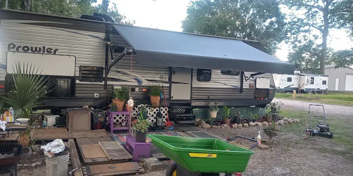 back to back rv park Picture 5