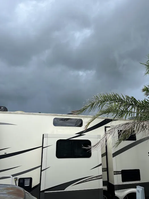 Houma RV Park Picture 3